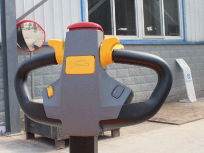 平衡重式堆高車細(xì)節(jié)圖