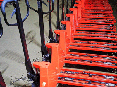 泰興市新牛盾叉車