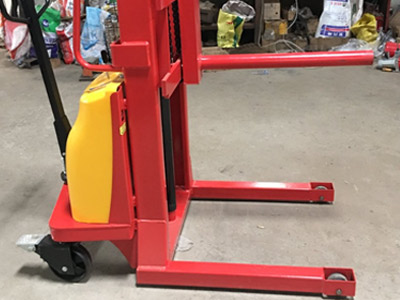 江浙滬半電動堆高車廠家 實用定制款產品不容錯過