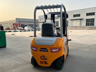 電動叉車與內燃叉車對比下來怎么選？