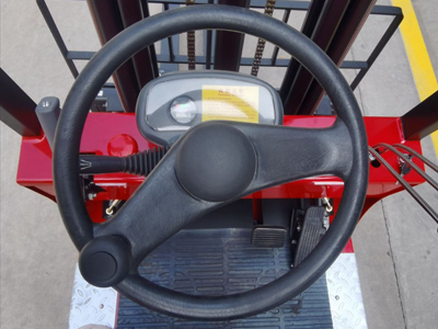 全地形兩驅越野叉車